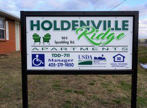 Holdenville Ridge Apartments Sign 2