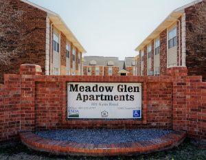 Meadow Glen Apartments Sign 2