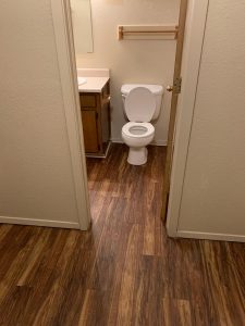 Black Mesa Apartments Bathroom