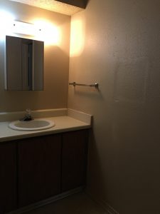Silverwood Village Apartments Bathroom
