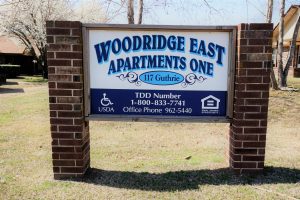Woodridge East I & II Apartments Sign