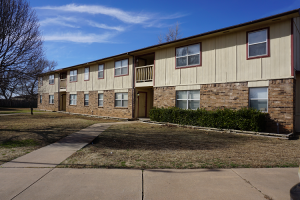 Applegate Village Apartments Exterior Building 1