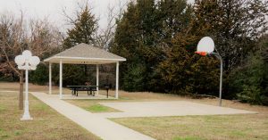 Deer Meadows I & II Apartments Picnic Area