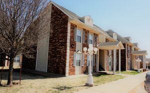 Meadow Glen Apartments Building Exterior 3