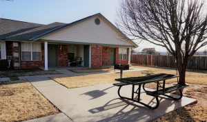 Quail Run Apartments Picnic Area