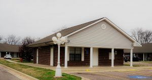 Oak View Pioneer Village I & II Apartments Exterior