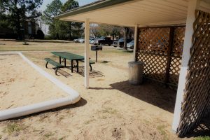 Tanglewood Village Apartments Picnic Table